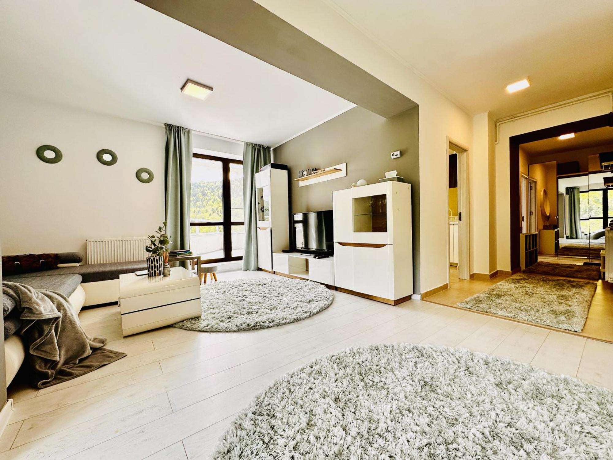 Sky Is The Limit Apartment Синая Екстериор снимка